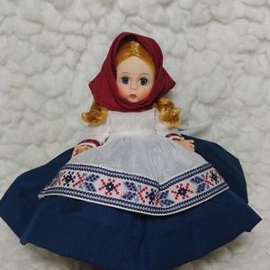 madame alexander russian doll